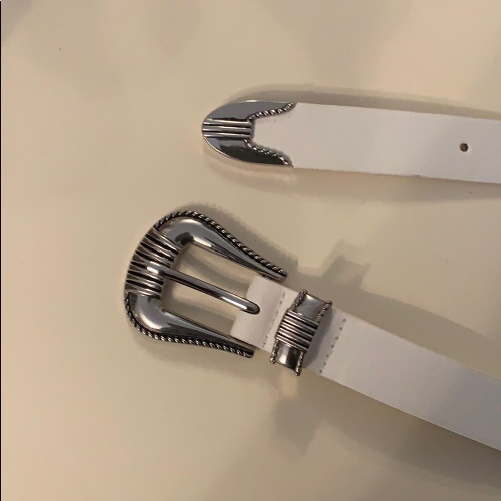 White NASTYGAL belt